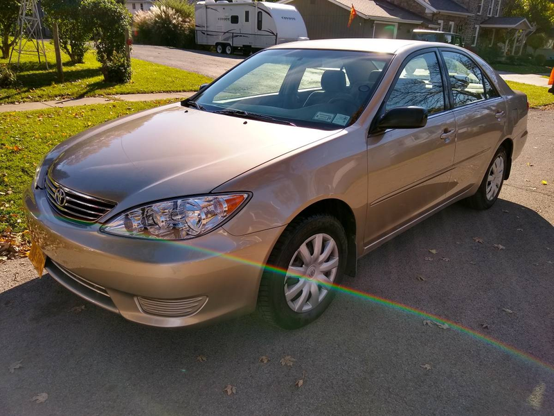 Illustration for article titled I Didn't Know Why God Put a Manual 2005 Toyota Camry on This Earth, But I Do Know I Need It